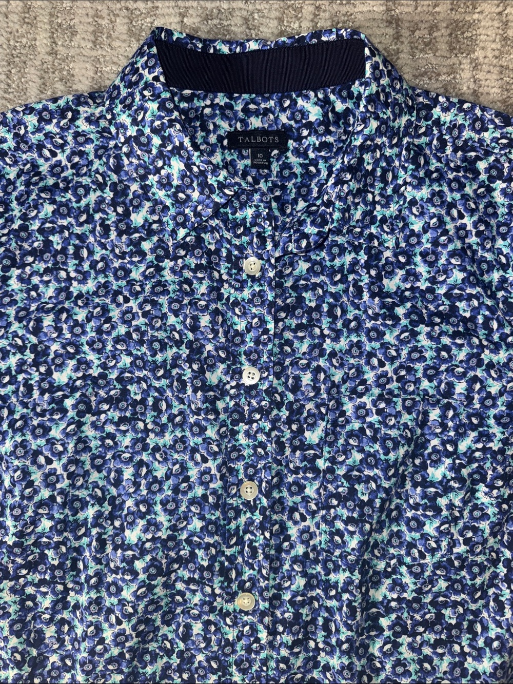 Talbots Button Up Shirt Top 10 Long Sleeve Cotton Non Iron Career Pockets blue